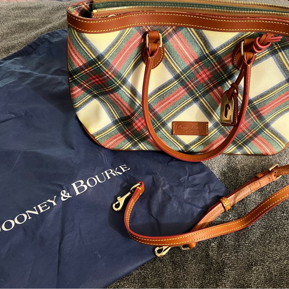 Dooney & Bourke Taran Bag